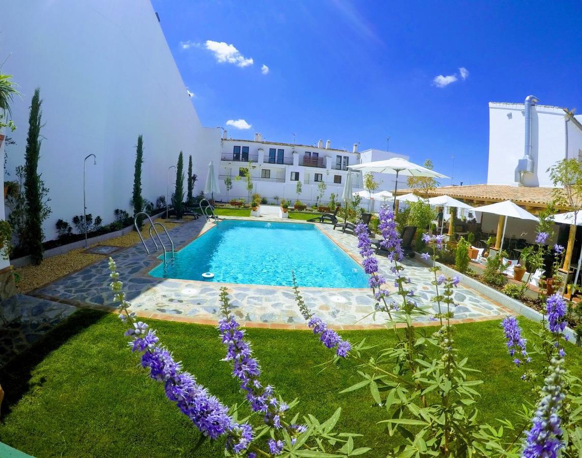 Entreolivos Hotel 2*